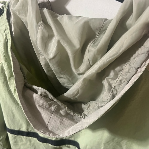 Columbia women’s lightweight jacket - Picture 7 of 12